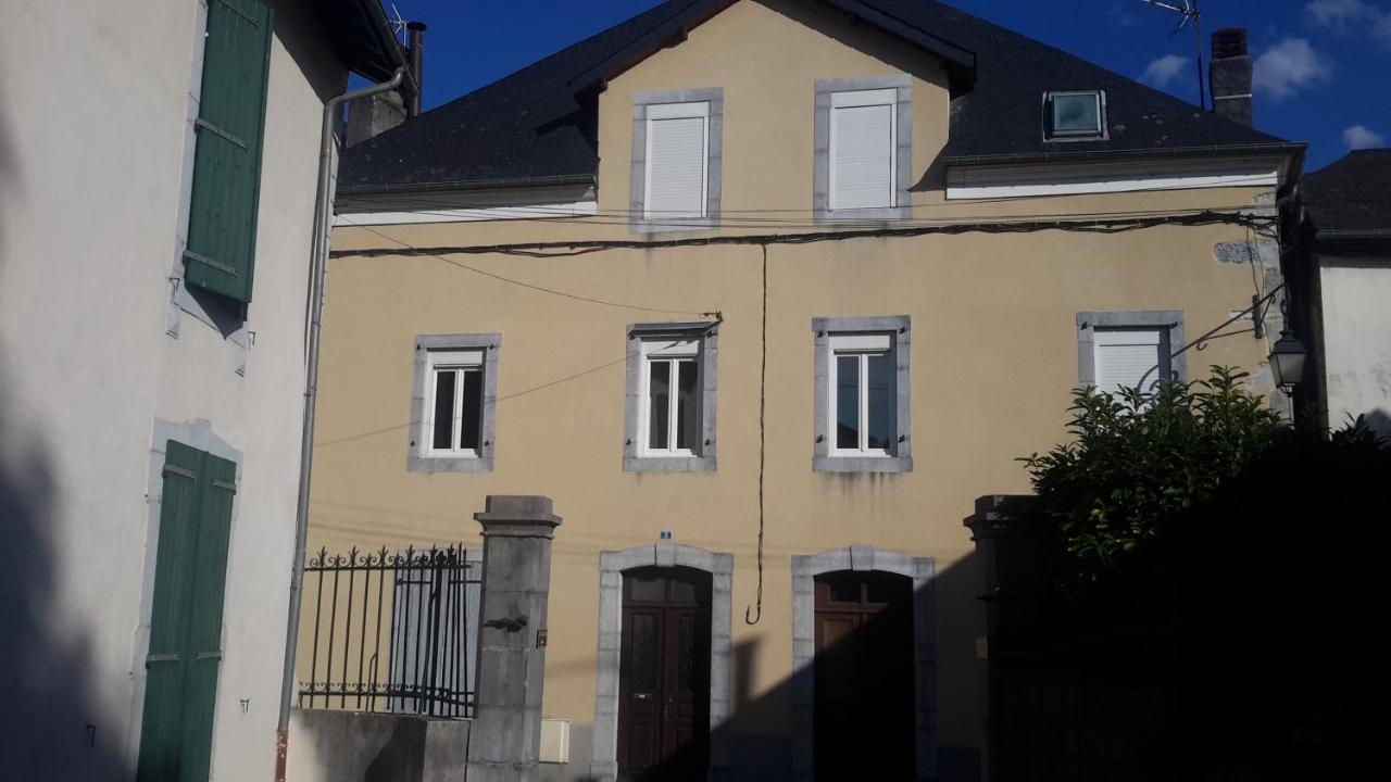 Gite Lorlavie Arudy Экстерьер фото